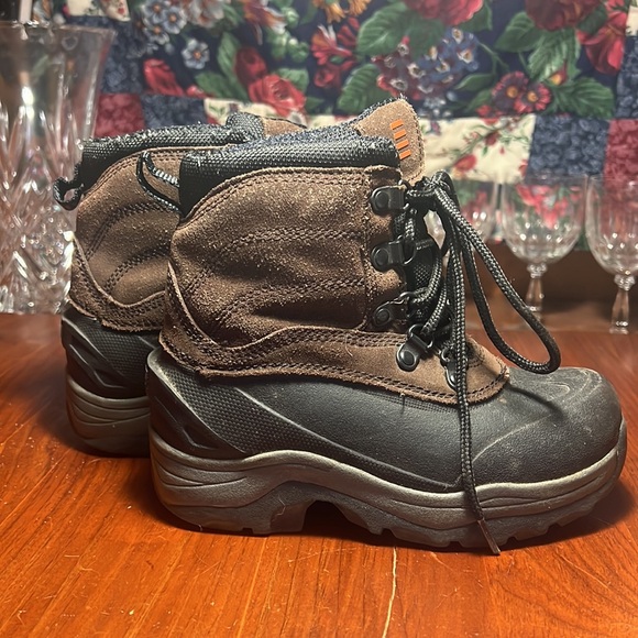Lands End Waterproof Snow Boots Youth size 12 - Picture 4 of 7